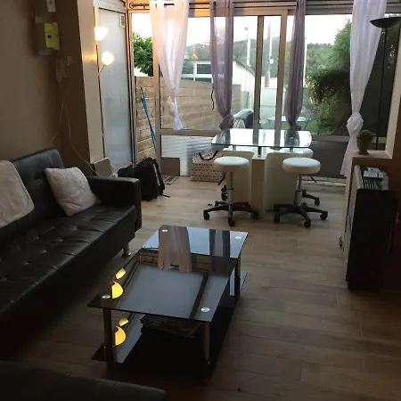 Maison 2 Chambres Avec Jardinet - By La Source D'orfee
